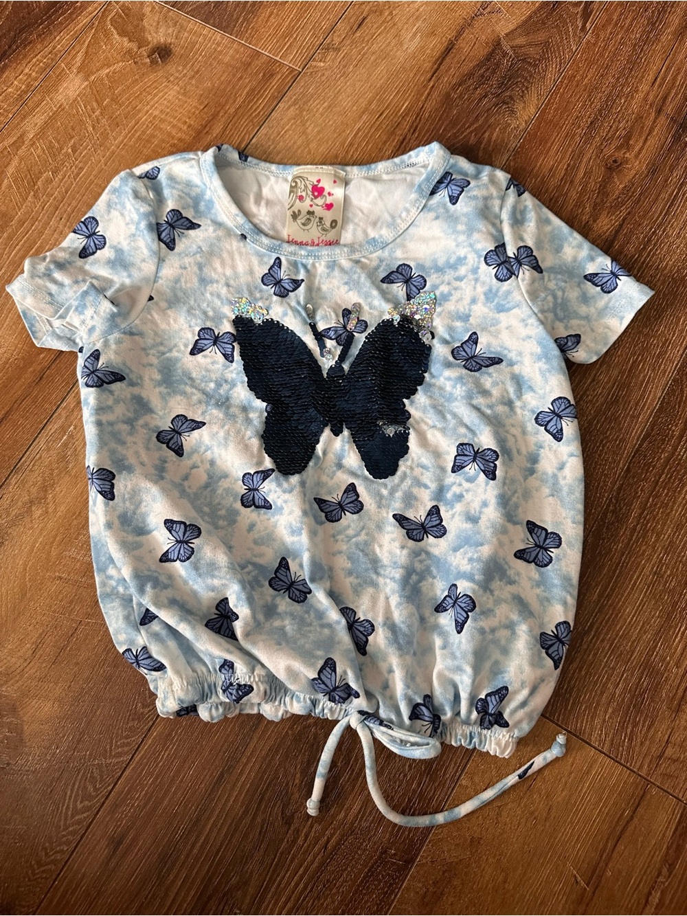 Jenna & Jessie size 7 flip sequin shirt